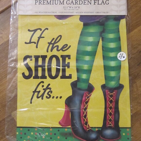 NIP/Witch's Shoe Halloween Garden Flag ~ IF THE SHOE FITS... SEALED!! - Picture 1 of 2